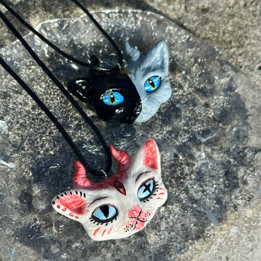 ceramic cat necklace